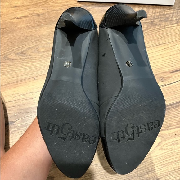 East 5th black heels - Picture 4 of 5